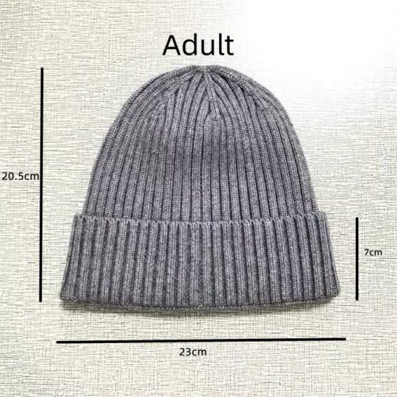 Luxury Men's Custom Logo Knitted Crochet Winter Hat with Leather Patch - Image 3